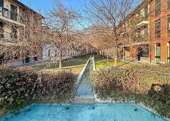 公寓 Navigli Loft 20 *